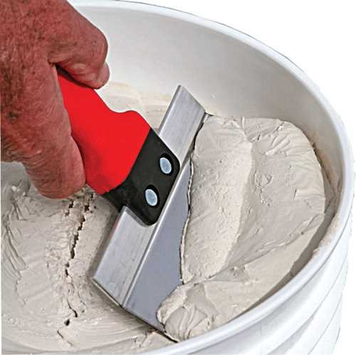 Tuff Grip Bucket Scoop